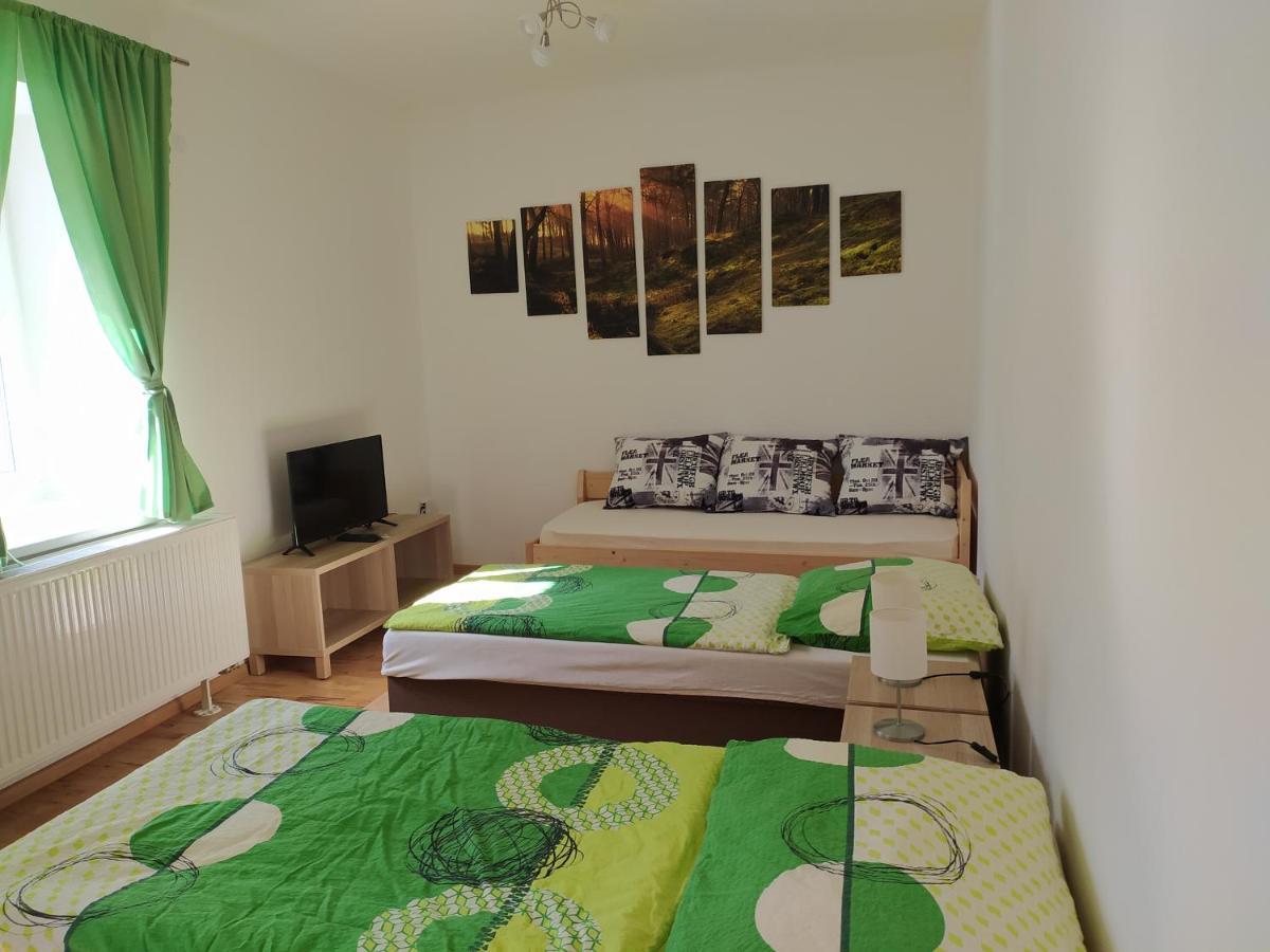 Apartmany Lono Jičín Extérieur photo